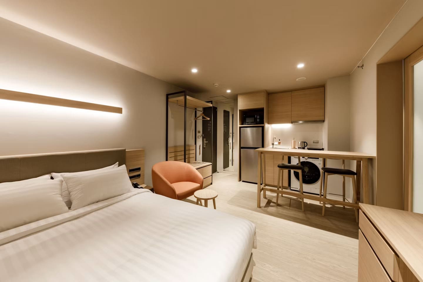 croom Deluxe Stay Room